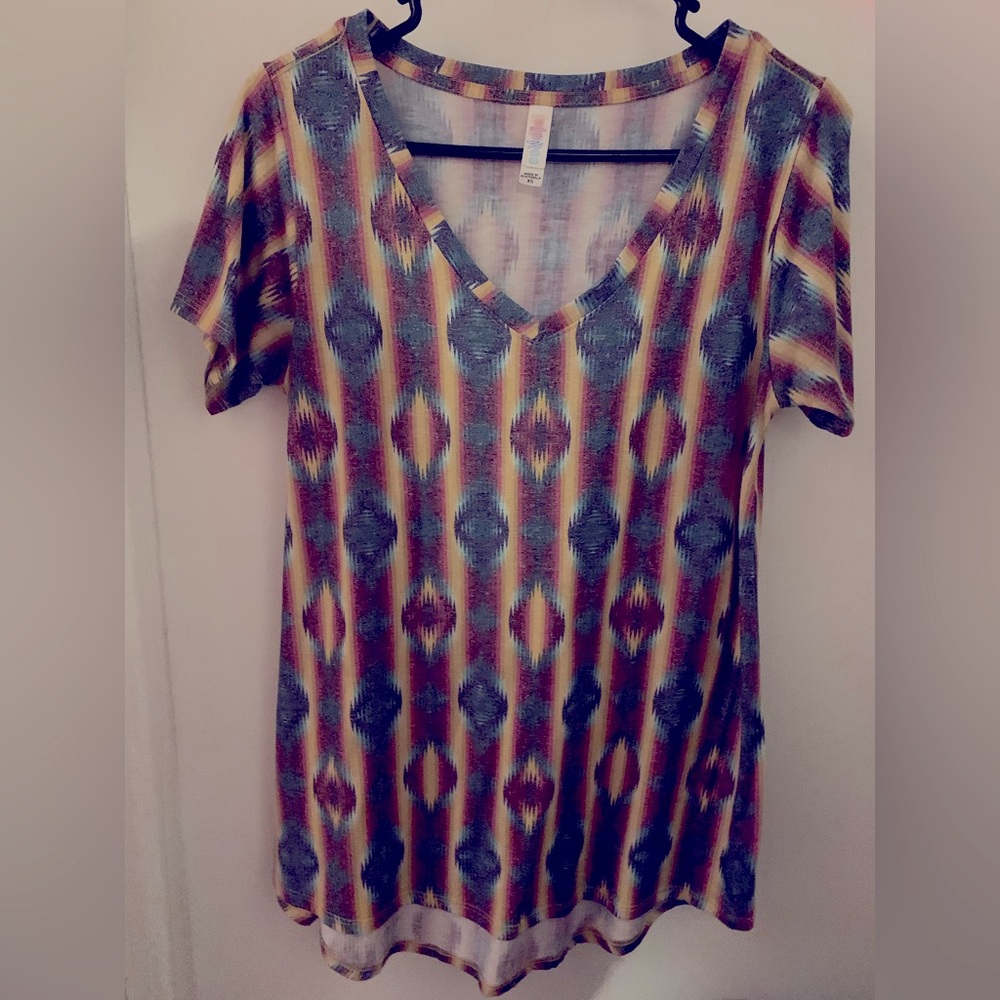 LulaRoe XS TOP THE PERFECT-T Western Style Top Pre-Loved